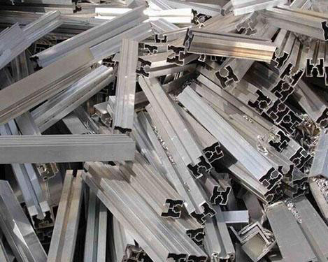 廢舊金屬回收起來(lái)再加以合理利用